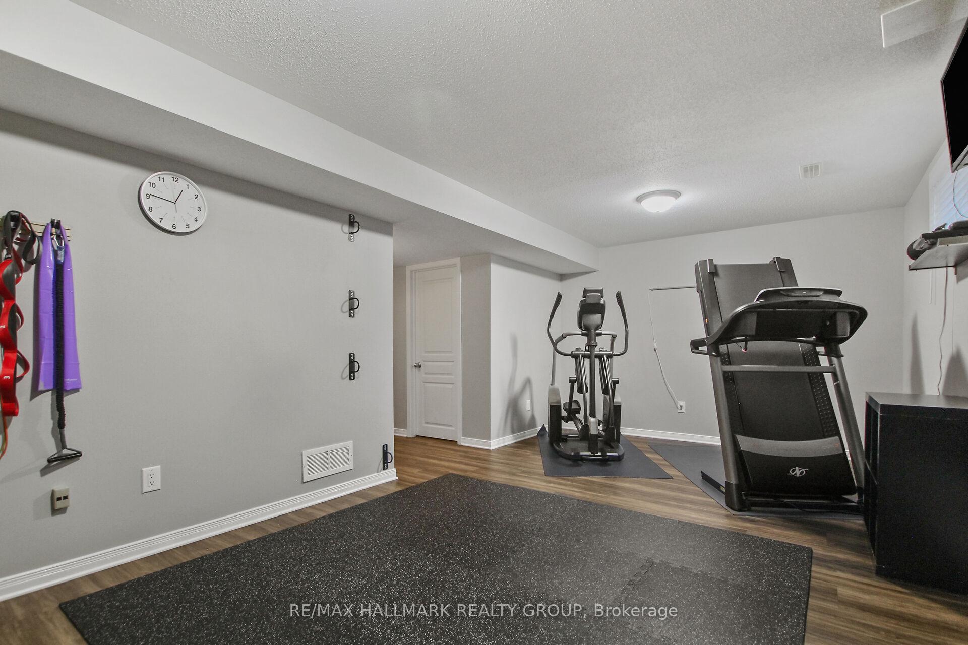 Photo 27 of 504 Fordell Avenue, Ottawa, Kanata - Morgan's Grant/South March — HOMEH