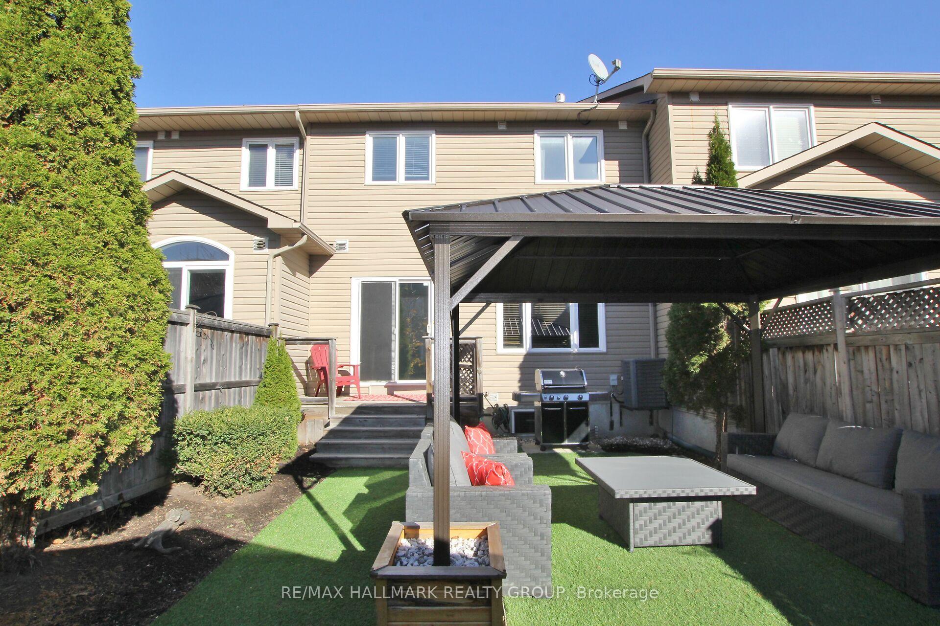 Photo 29 of 504 Fordell Avenue, Ottawa, Kanata - Morgan's Grant/South March — HOMEH