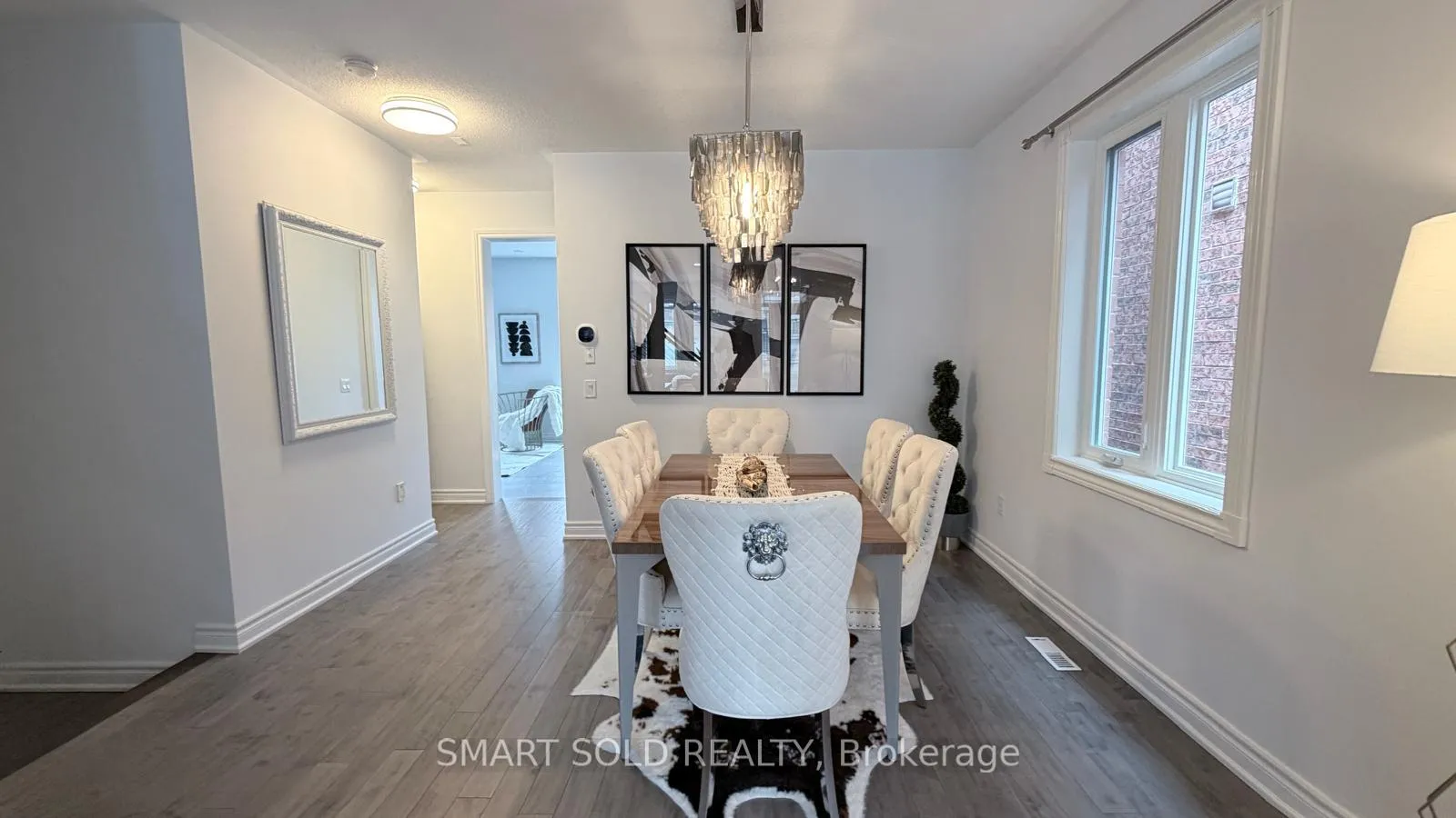 Photo 5 of 3 Manorwood Drive, Markham, Berczy — HOMEH