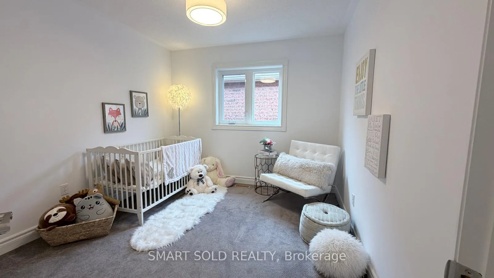 Photo 15 of 3 Manorwood Drive, Markham, Berczy — HOMEH