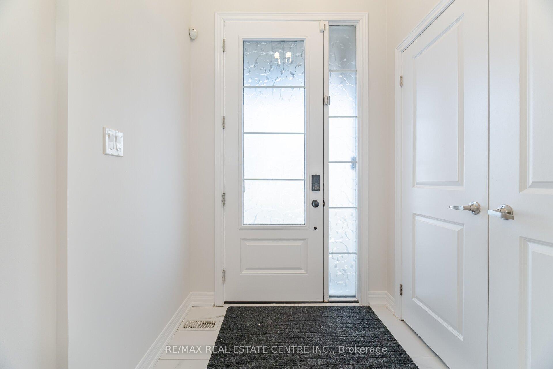 Photo 5 of 619 Beam Court, Milton, Ford — HOMEH