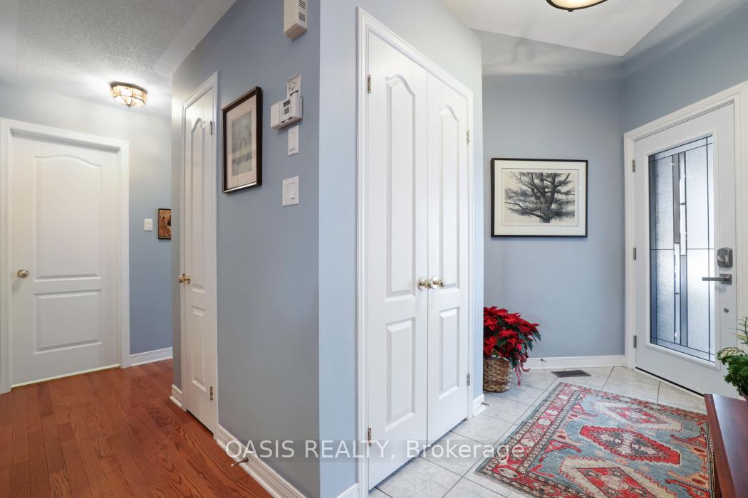 Photo 5 of 62 Waterthrush Crescent, Ottawa, Kanata - Bridlewood — HOMEH