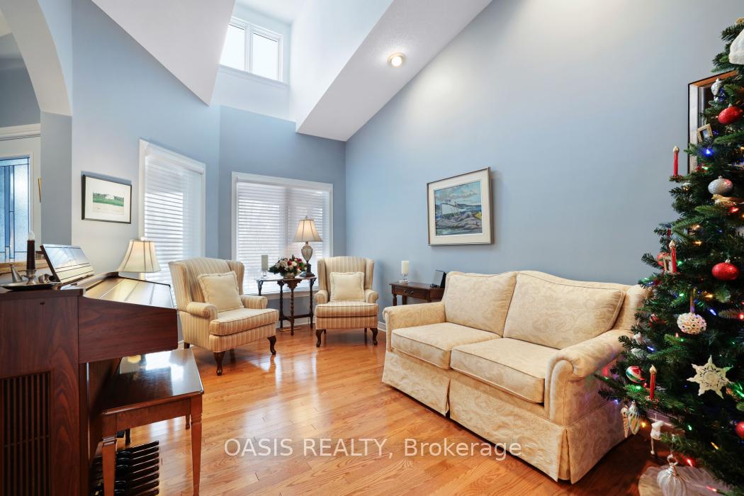 Photo 8 of 62 Waterthrush Crescent, Ottawa, Kanata - Bridlewood — HOMEH