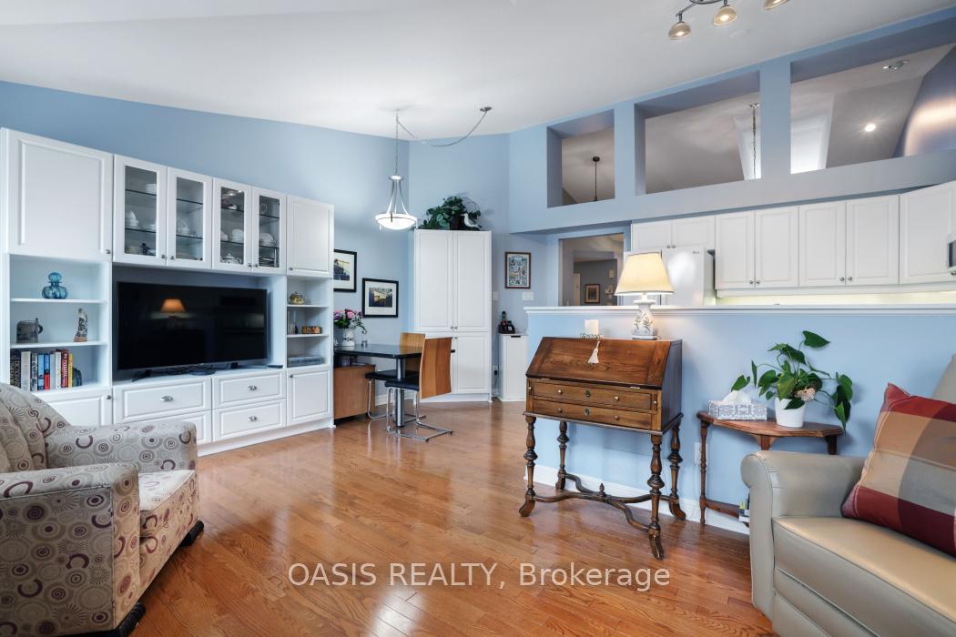 Photo 12 of 62 Waterthrush Crescent, Ottawa, Kanata - Bridlewood — HOMEH