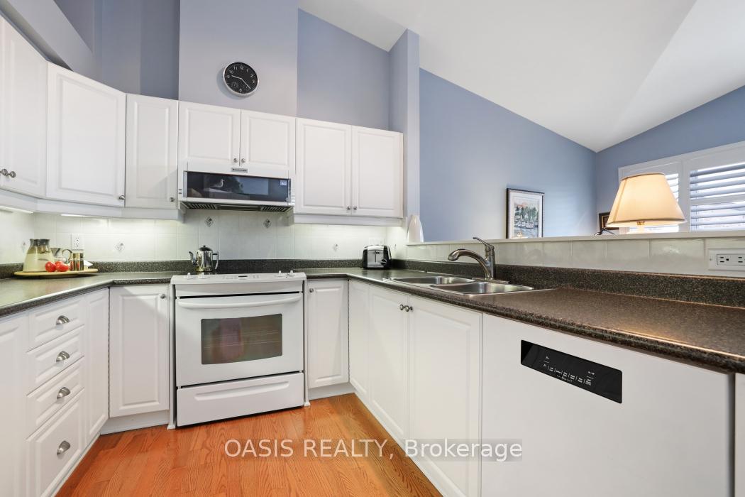 Photo 15 of 62 Waterthrush Crescent, Ottawa, Kanata - Bridlewood — HOMEH