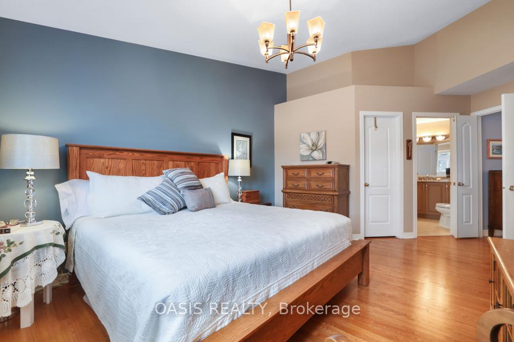 Photo 18 of 62 Waterthrush Crescent, Ottawa, Kanata - Bridlewood — HOMEH