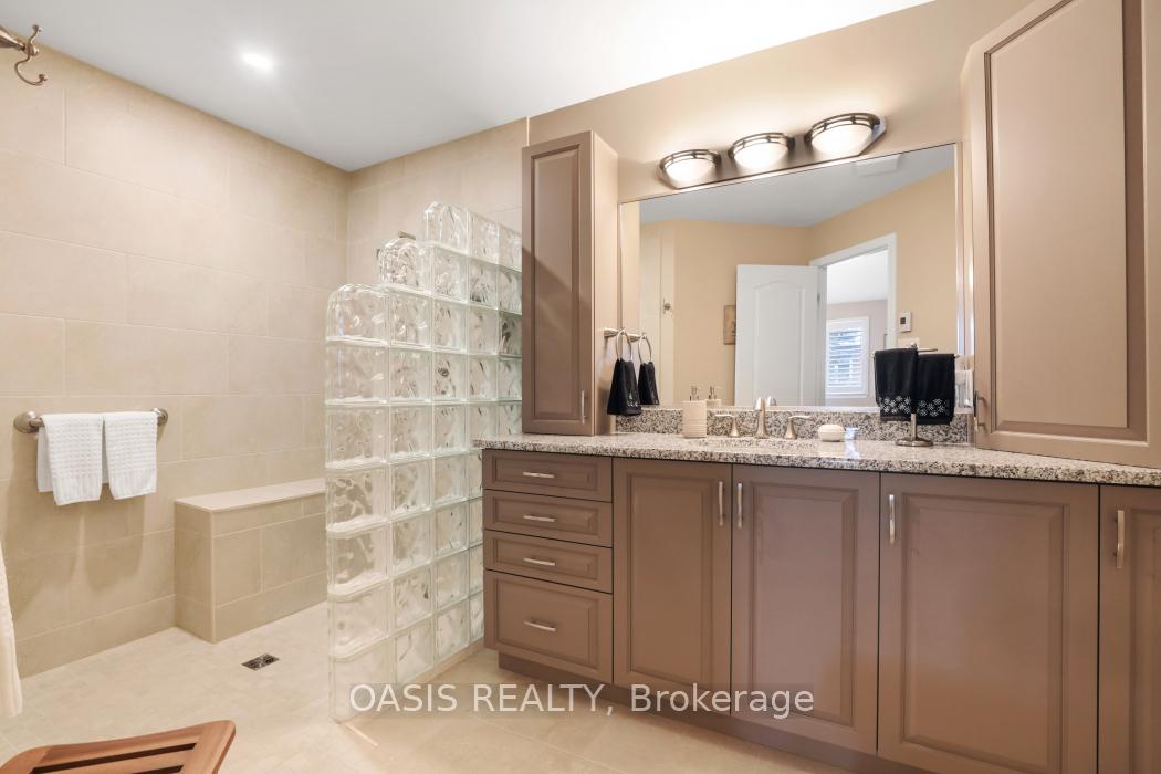 Photo 19 of 62 Waterthrush Crescent, Ottawa, Kanata - Bridlewood — HOMEH