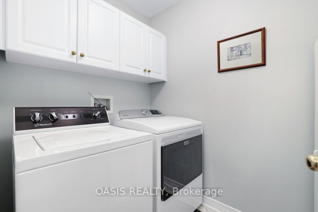 Photo 23 of 62 Waterthrush Crescent, Ottawa, Kanata - Bridlewood — HOMEH