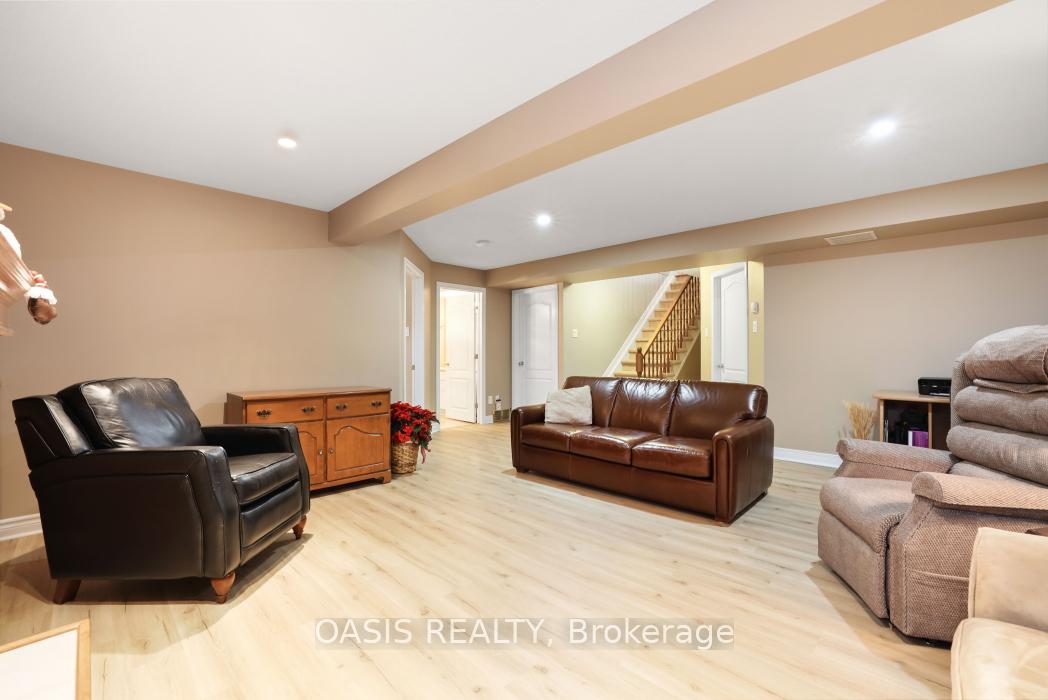 Photo 26 of 62 Waterthrush Crescent, Ottawa, Kanata - Bridlewood — HOMEH