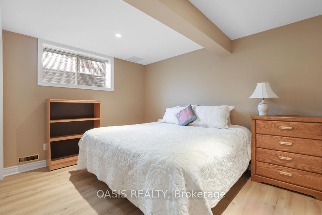 Photo 28 of 62 Waterthrush Crescent, Ottawa, Kanata - Bridlewood — HOMEH