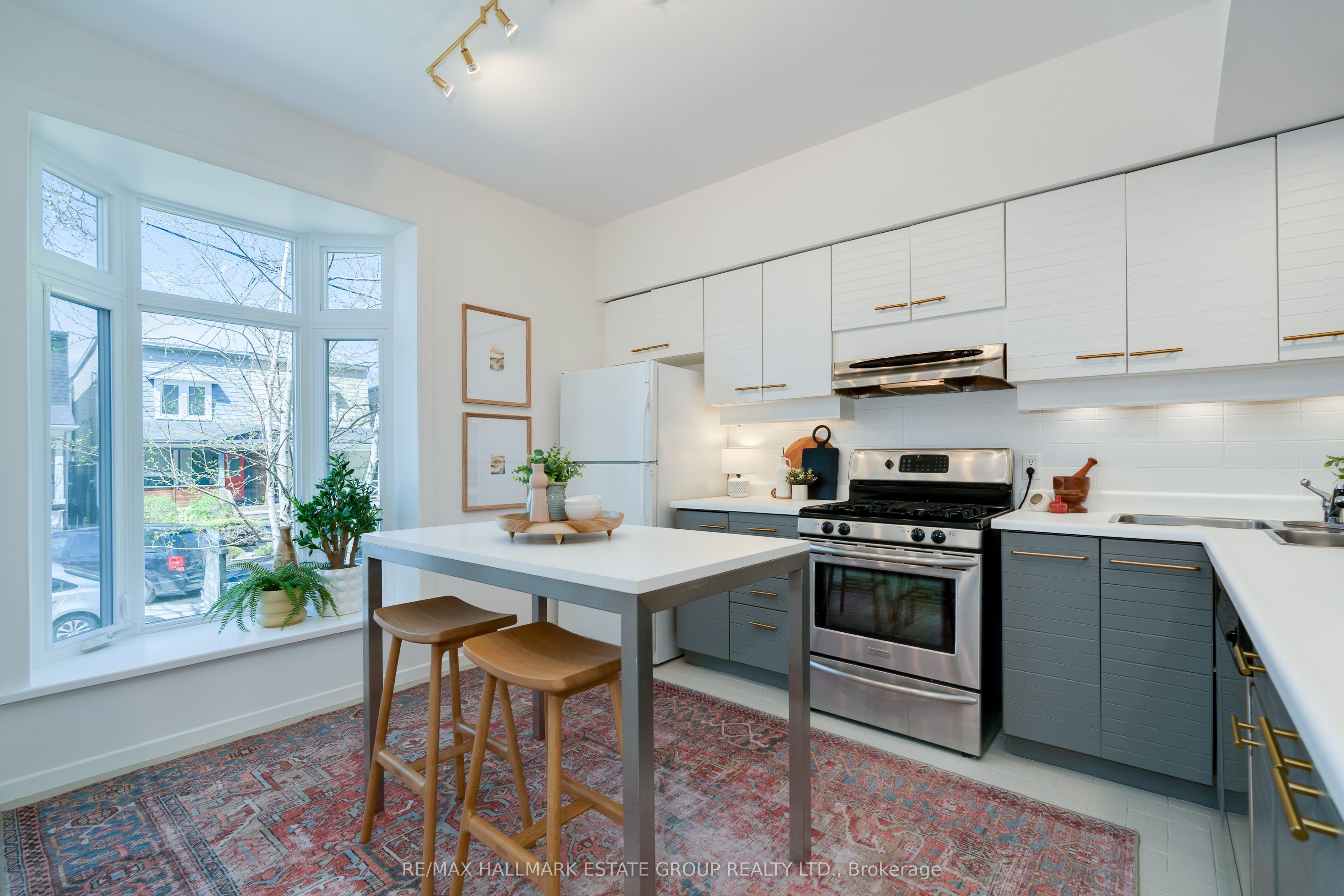 Photo 49 of 123 Withrow Avenue, Toronto, North Riverdale — HOMEH