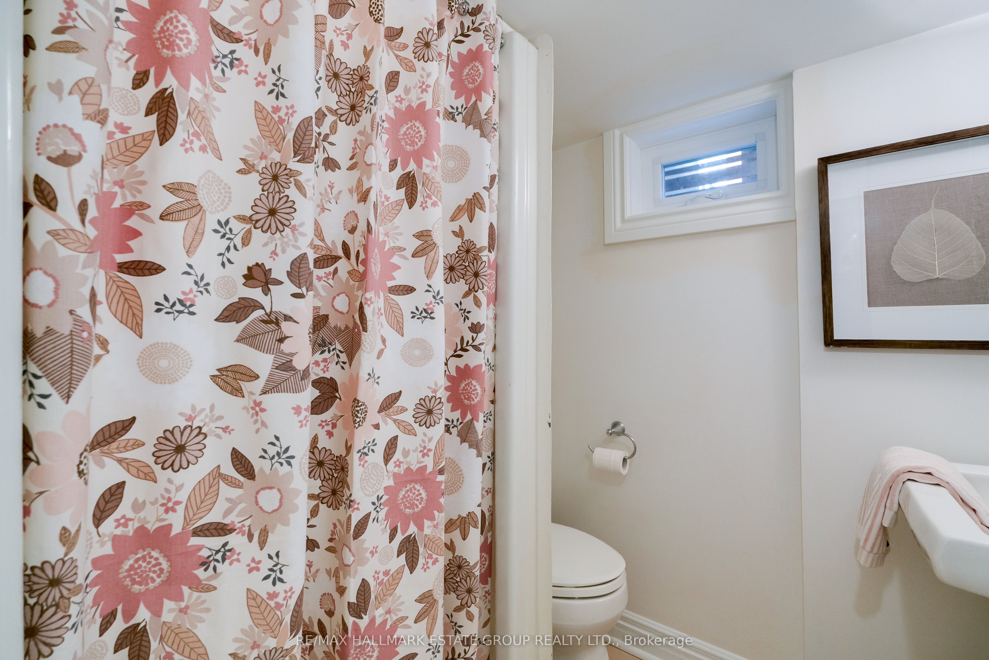Photo 86 of 123 Withrow Avenue, Toronto, North Riverdale — HOMEH
