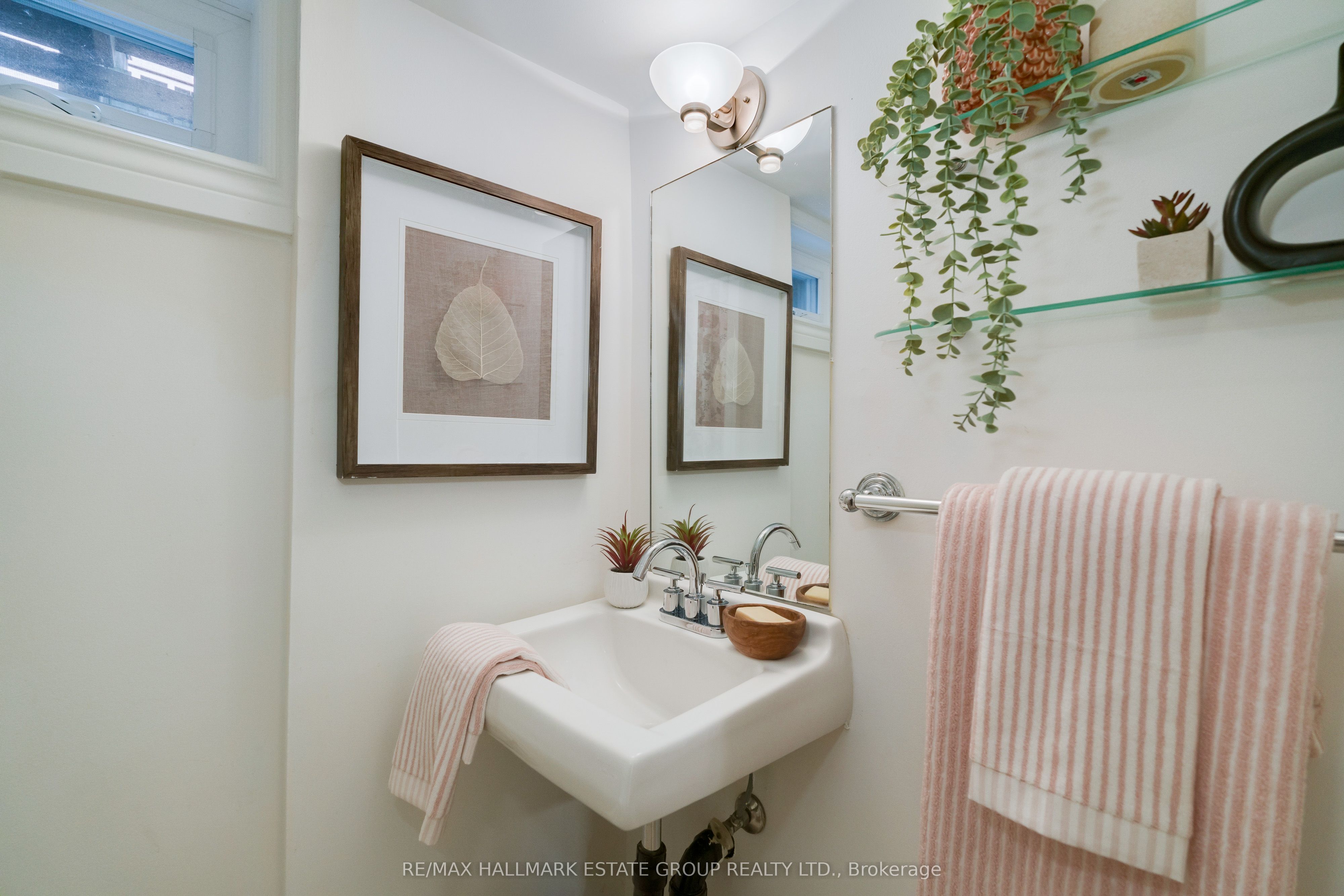 Photo 85 of 123 Withrow Avenue, Toronto, North Riverdale — HOMEH