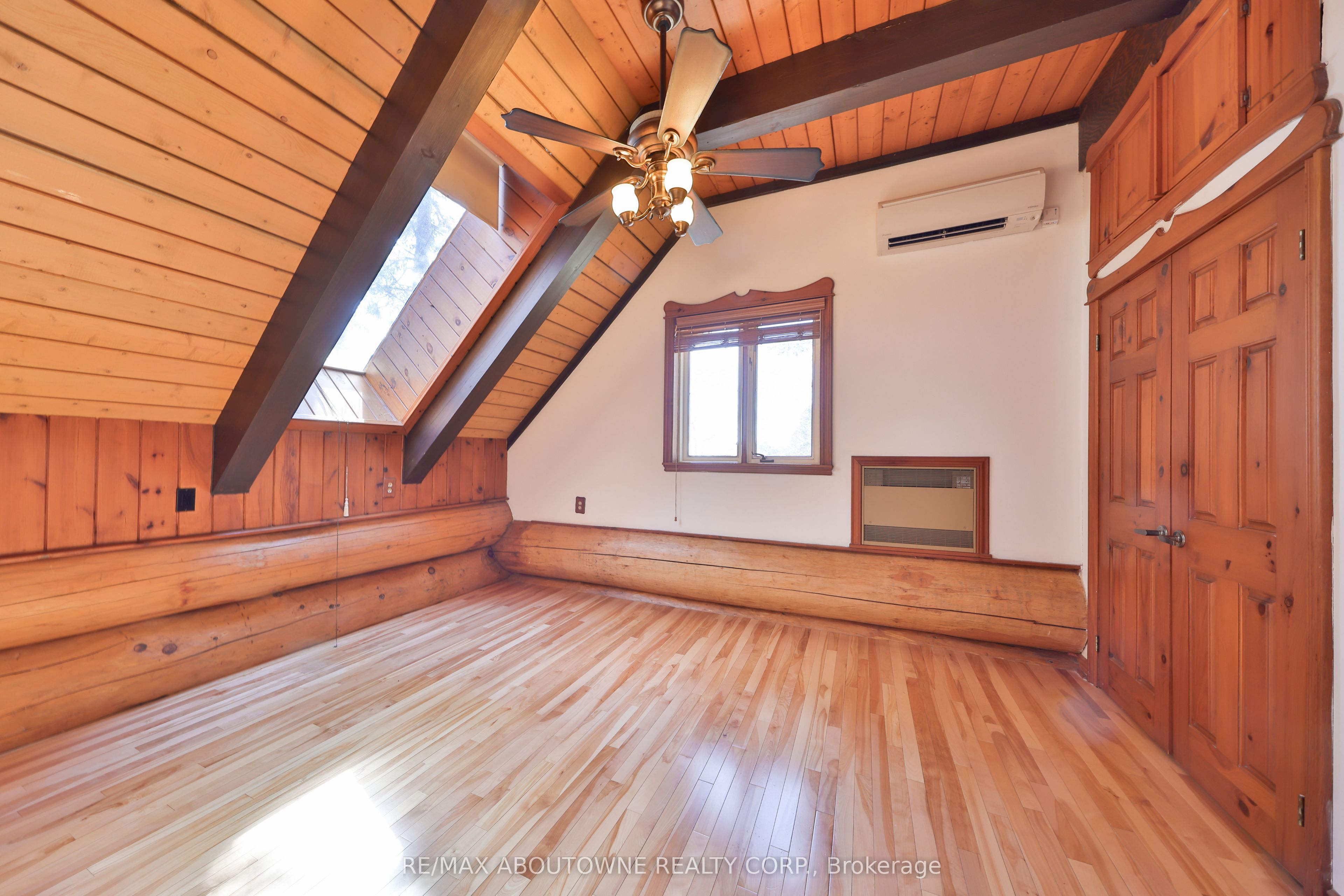 Photo 74 of 270 North Shore Boulevard E, Burlington, LaSalle — HOMEH