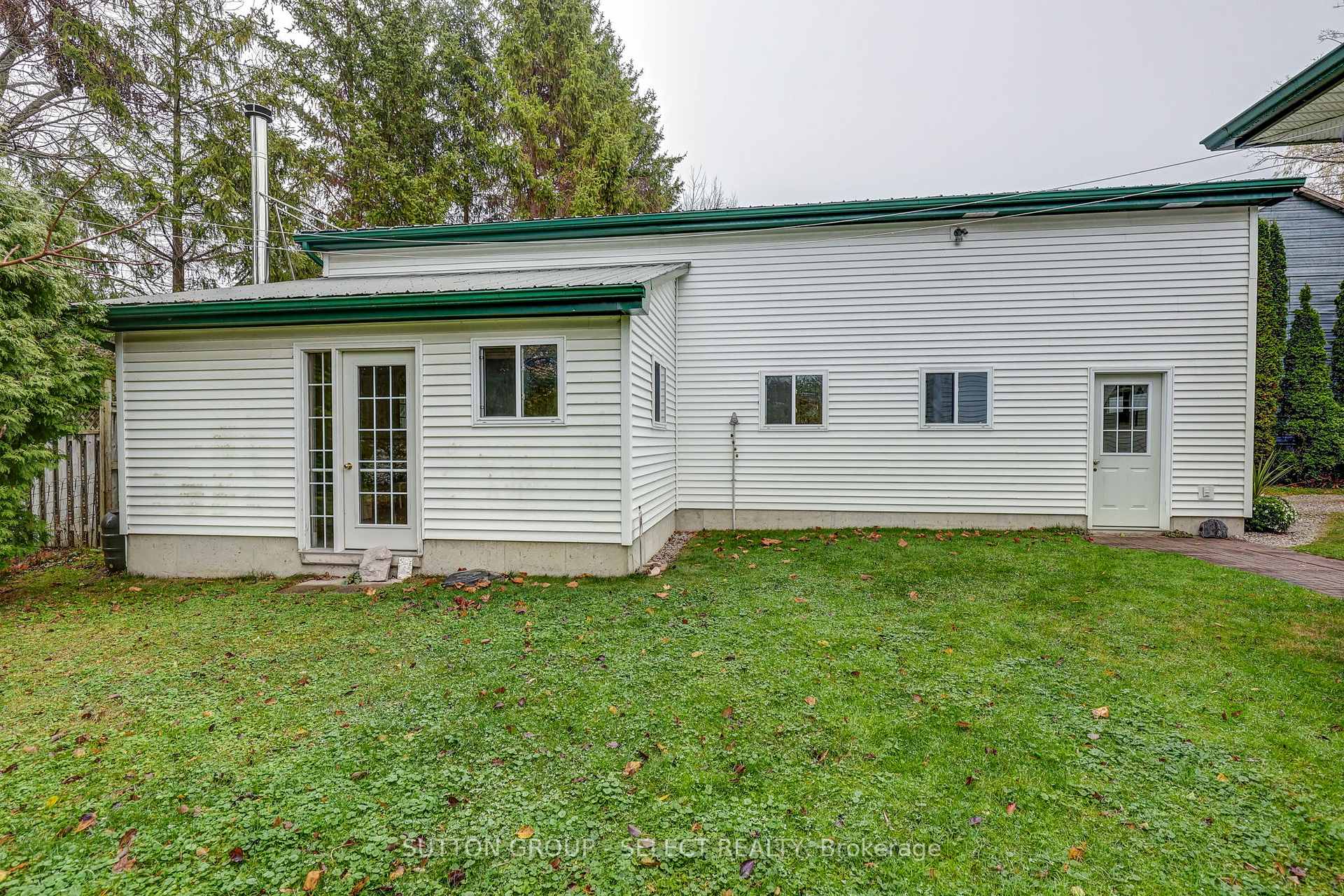 Photo 5 of 1 Howard Street W, Bluewater, Bayfield — HOMEH