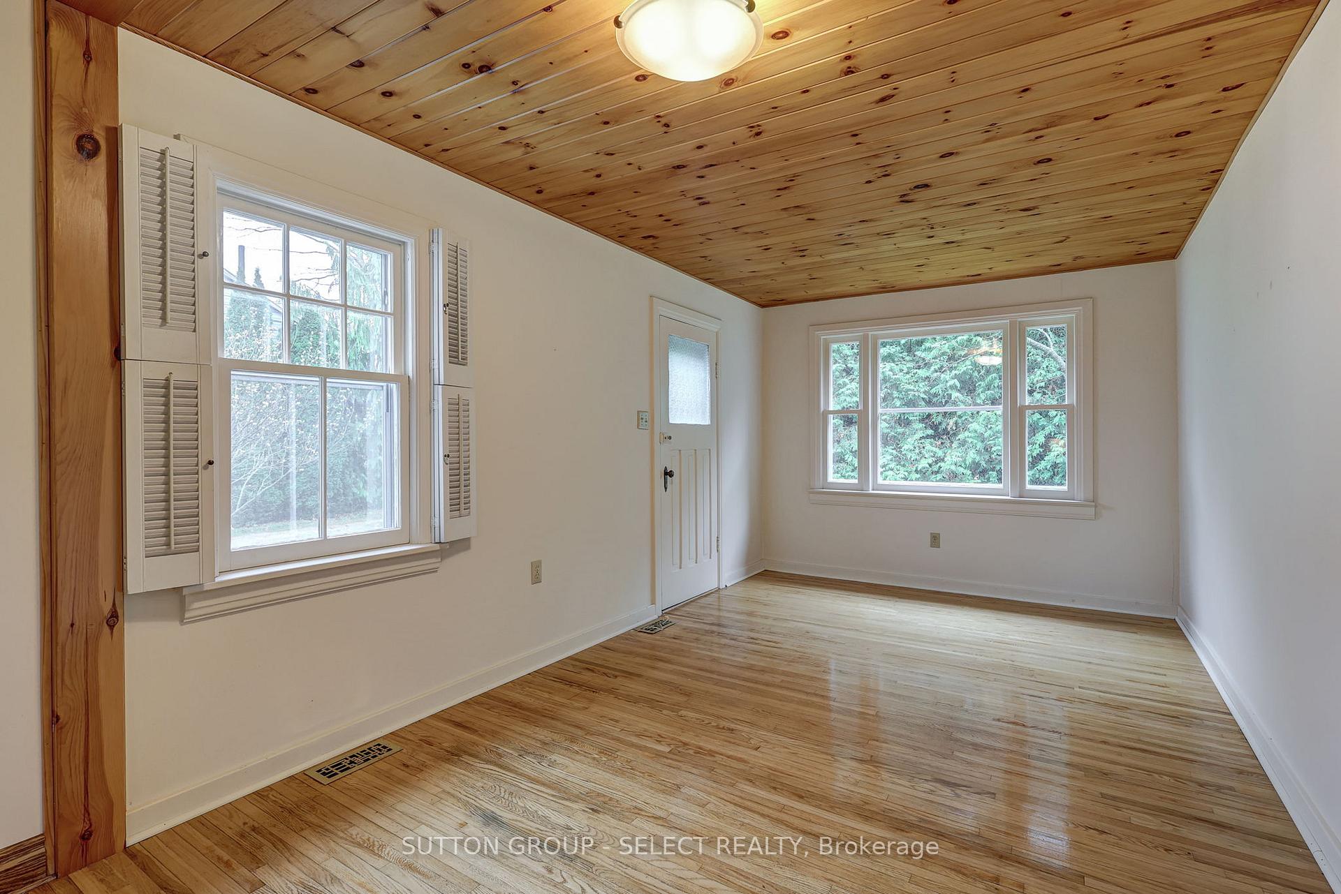 Photo 10 of 1 Howard Street W, Bluewater, Bayfield — HOMEH