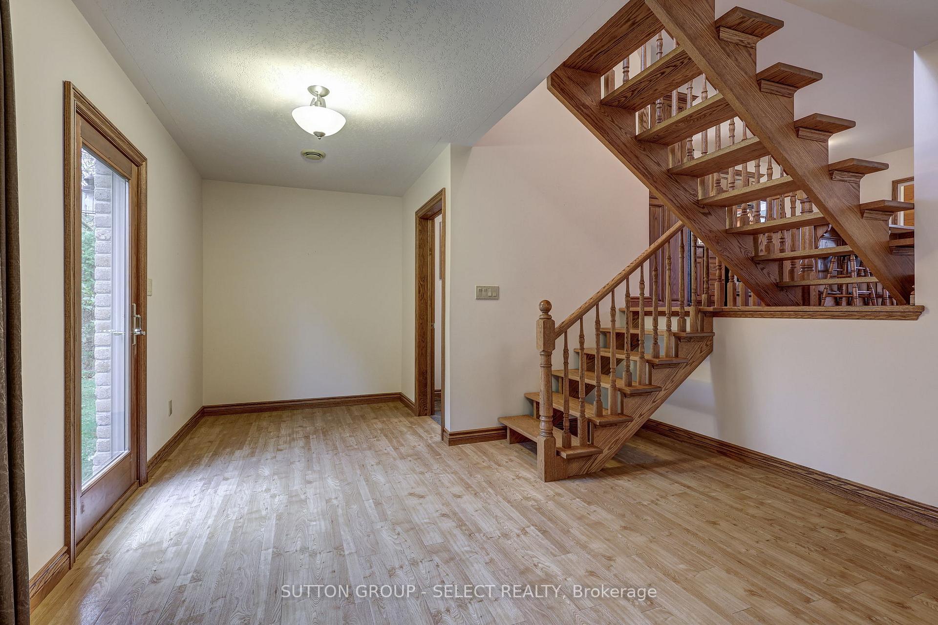 Photo 19 of 1 Howard Street W, Bluewater, Bayfield — HOMEH
