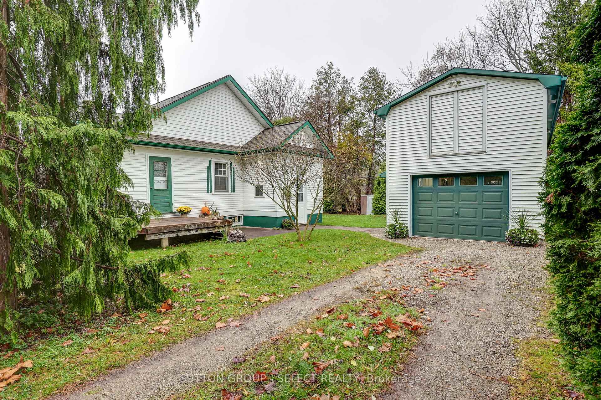 Photo 24 of 1 Howard Street W, Bluewater, Bayfield — HOMEH