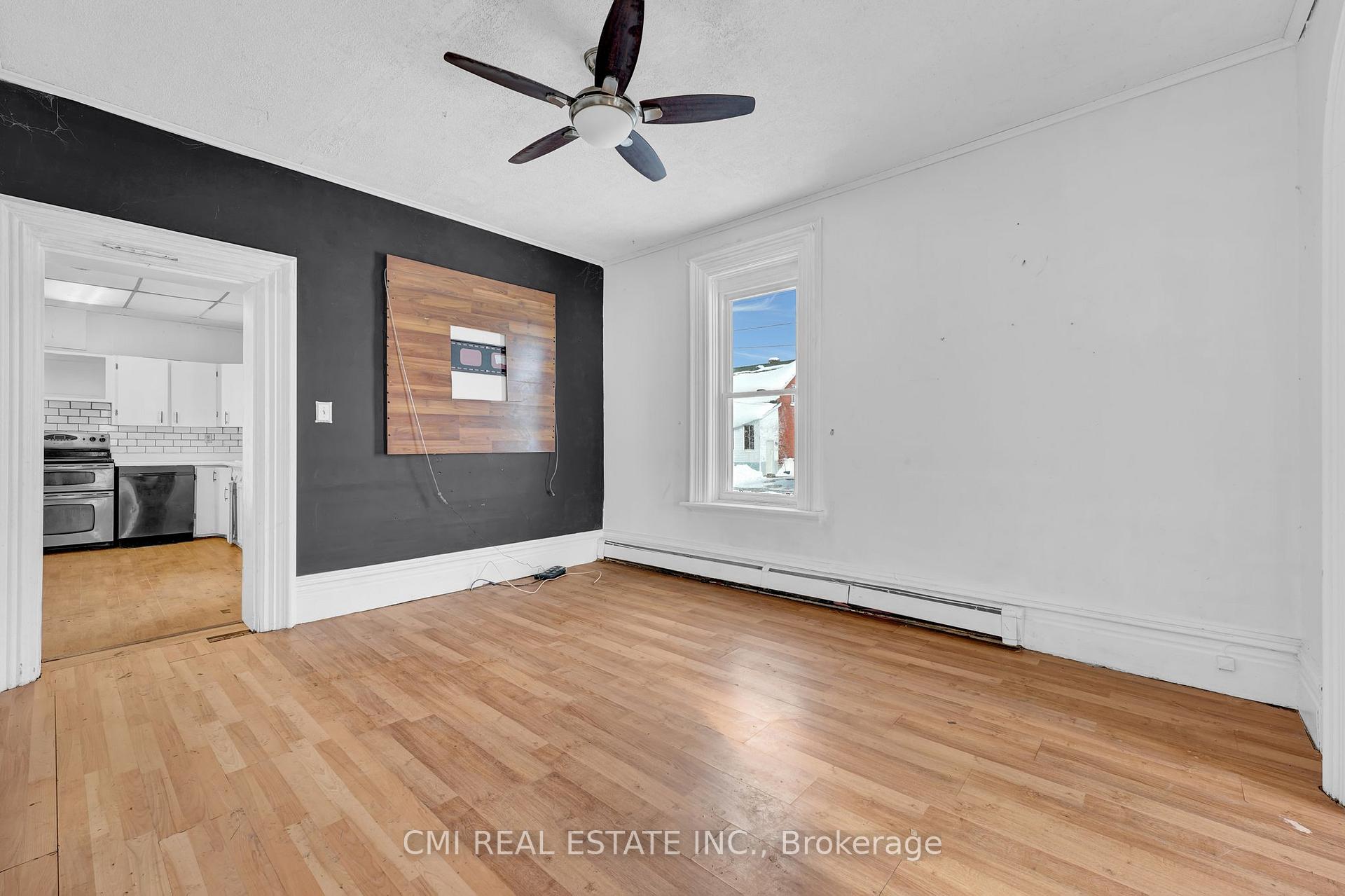 Photo 15 of 34 7TH Street SW, Arran-Elderslie — HOMEH