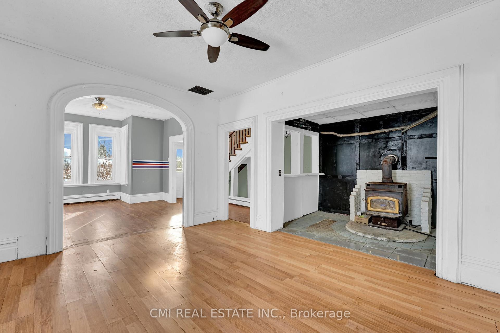 Photo 12 of 34 7TH Street SW, Arran-Elderslie — HOMEH