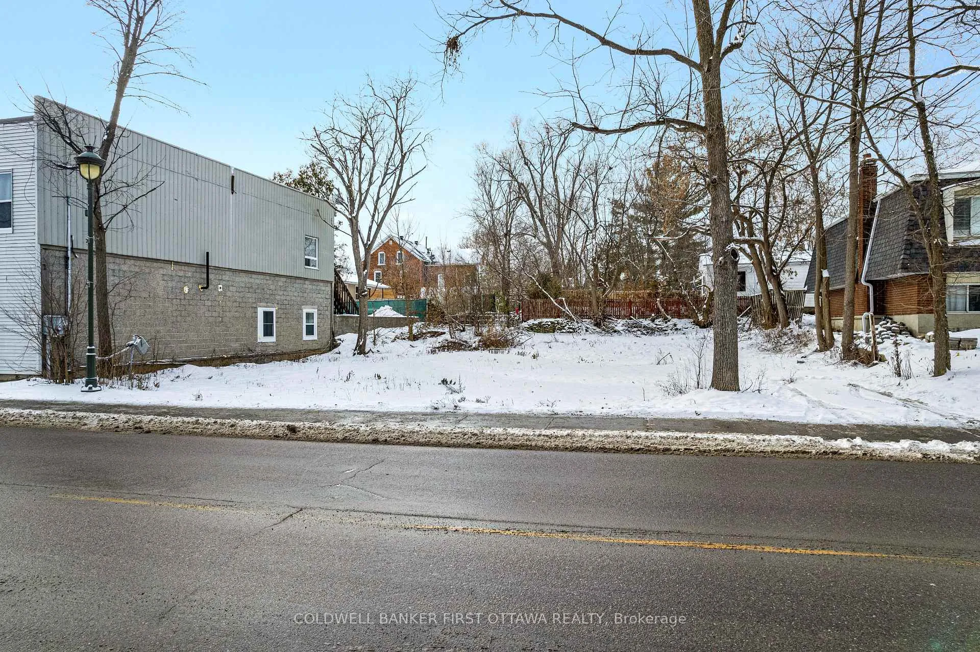Photo 9 of 274 Bridge Street, Carleton Place — HOMEH