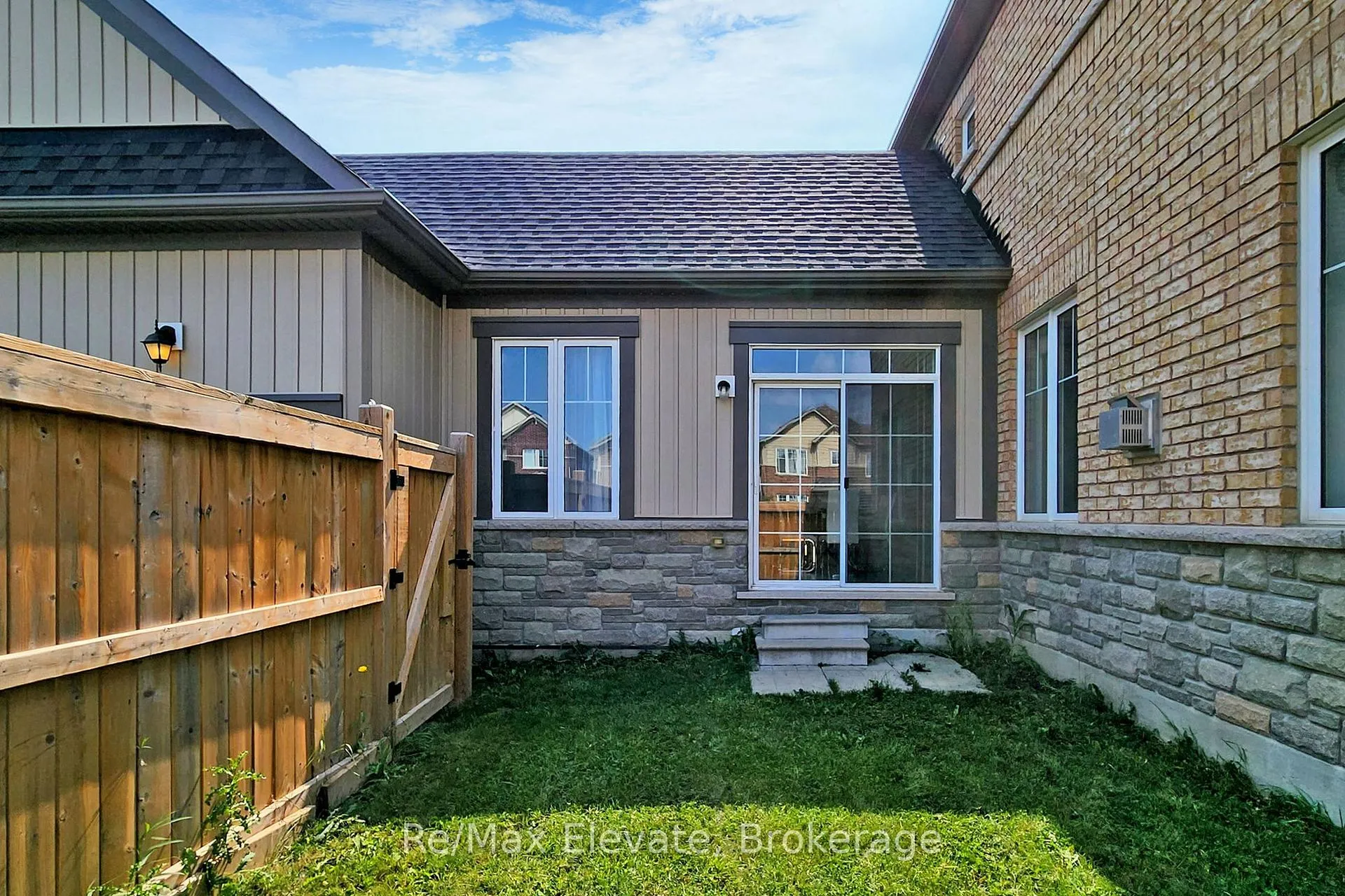 Photo 47 of 101 Great Gabe Gate, Oshawa, Windfields — HOMEH