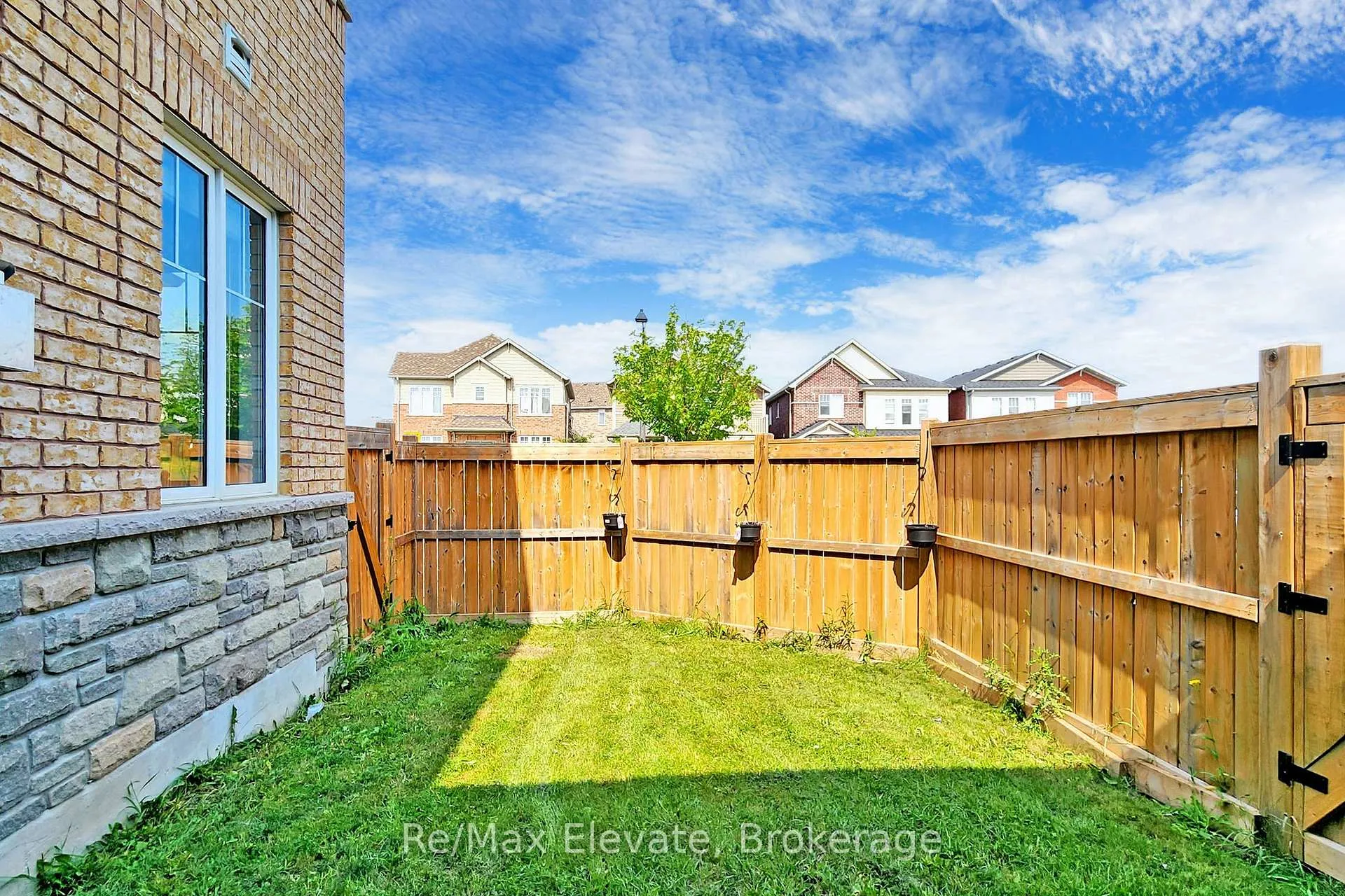 Photo 50 of 101 Great Gabe Gate, Oshawa, Windfields — HOMEH