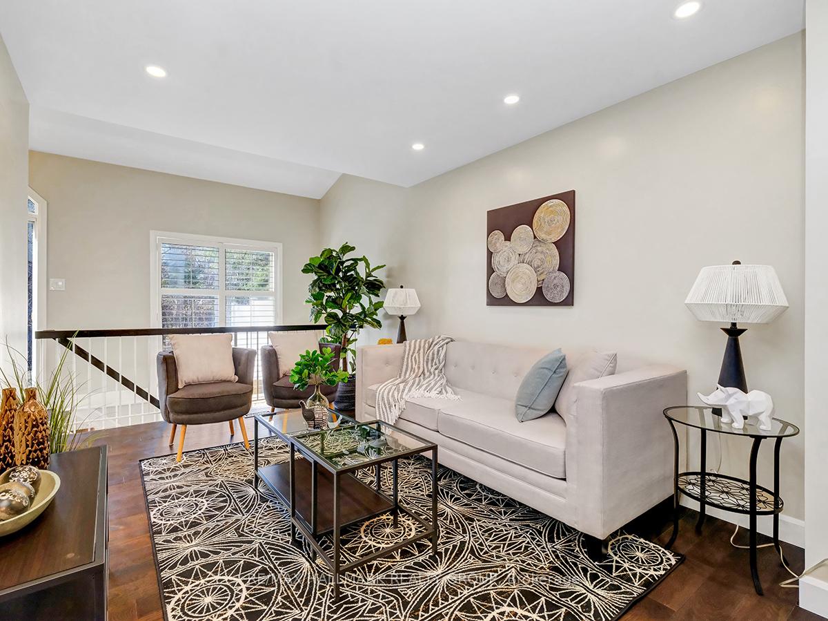 Photo 5 of 196 Blackdome Crescent N, Ottawa, Kanata - Kanata Lakes/Heritage Hills — HOMEH