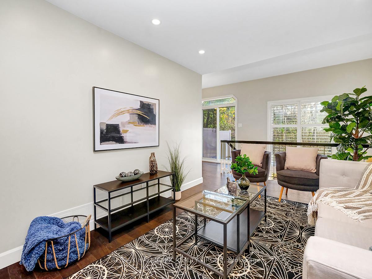 Photo 6 of 196 Blackdome Crescent N, Ottawa, Kanata - Kanata Lakes/Heritage Hills — HOMEH