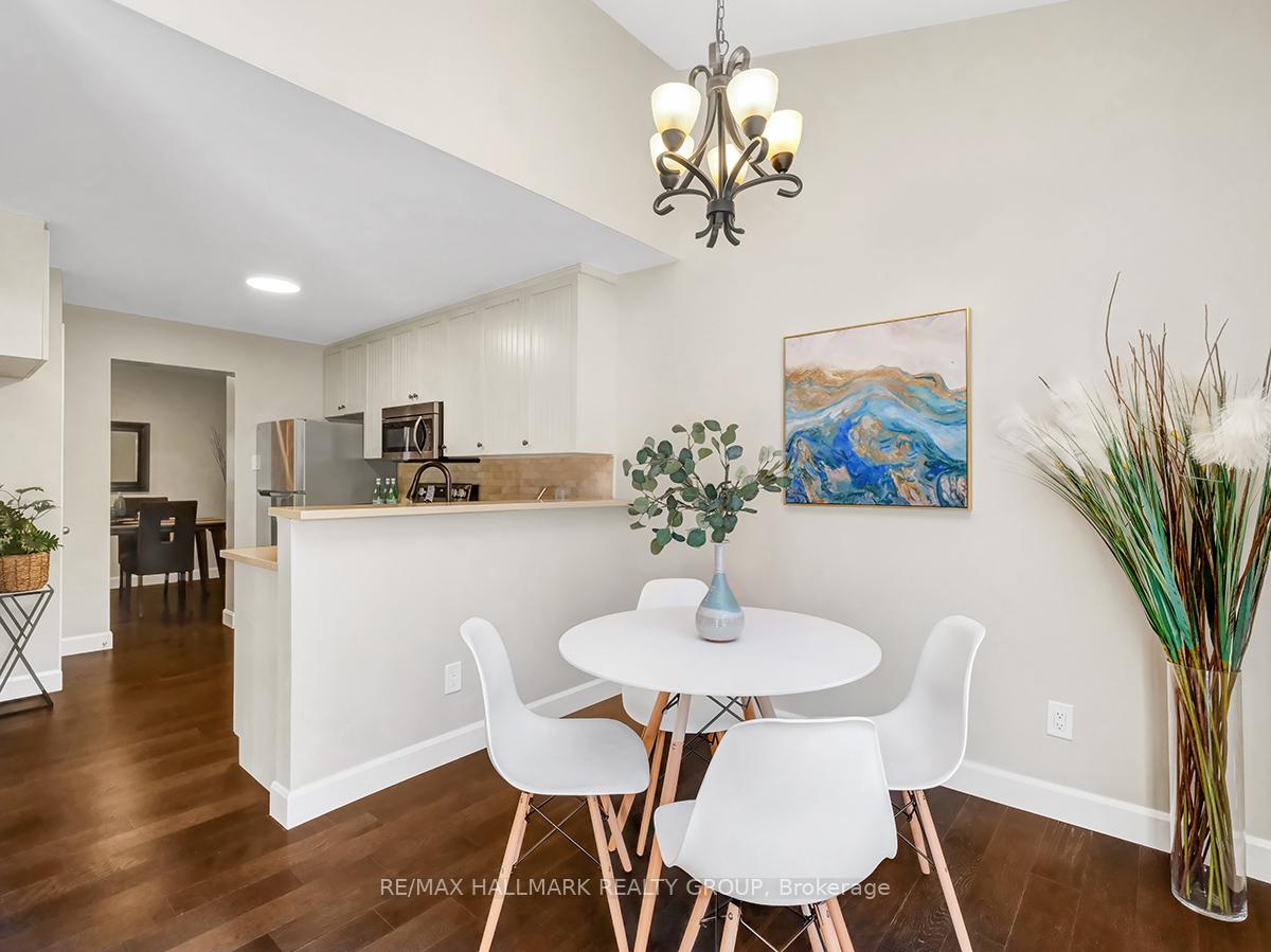 Photo 17 of 196 Blackdome Crescent N, Ottawa, Kanata - Kanata Lakes/Heritage Hills — HOMEH
