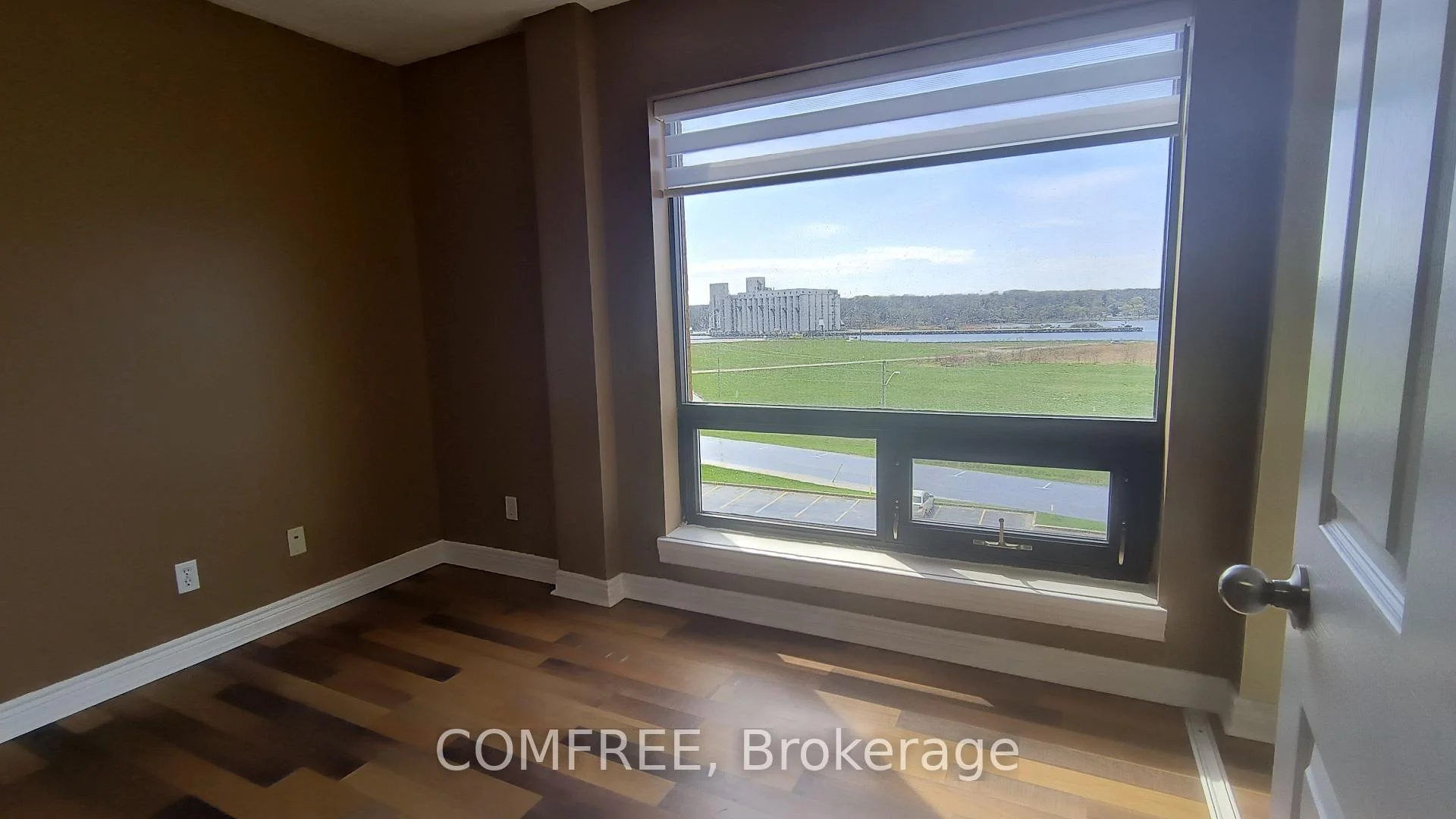 Photo 21 of Unit 401, 1717 2nd Avenue E, Owen Sound — HOMEH
