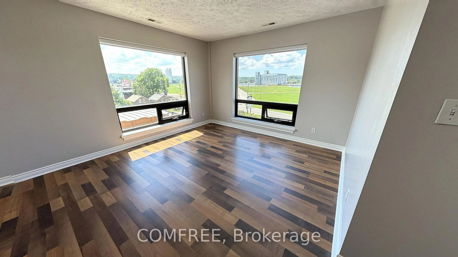 Photo 41 of Unit 401, 1717 2nd Avenue E, Owen Sound — HOMEH