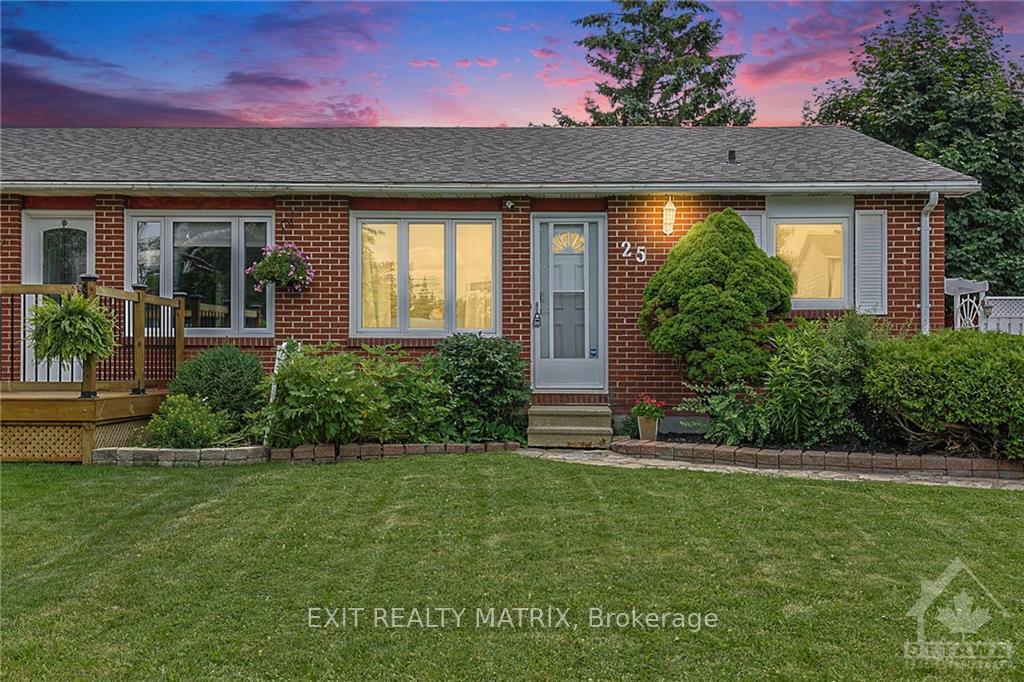 Front of 25 Glamorgan Drive