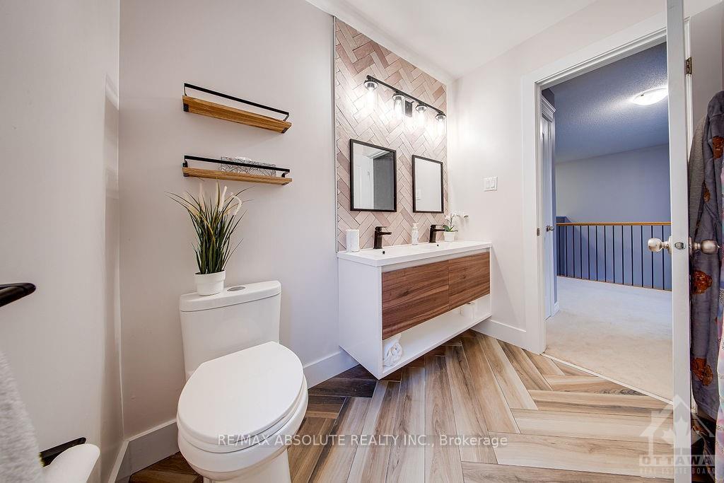 Photo 23 of 1120 Northgraves Crescent, Ottawa, Kanata - Emerald Meadows/Trailwest — HOMEH