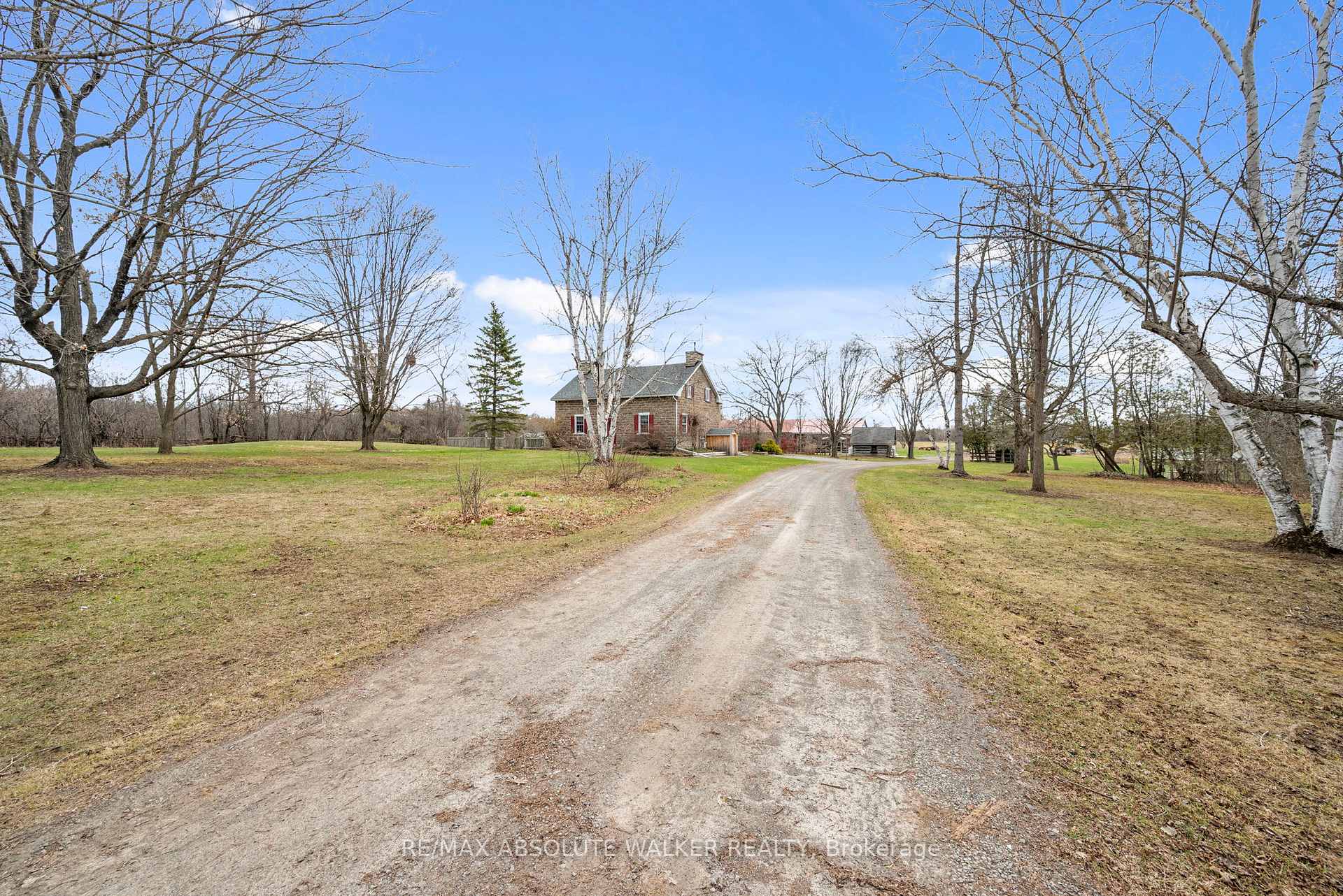 Photo 4 of 1731 7th Line, Beckwith, Beckwith Twp — HOMEH