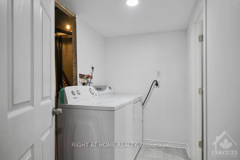 Photo 25 of 20 Bridgestone Drive, Ottawa, Kanata - Emerald Meadows/Trailwest — HOMEH