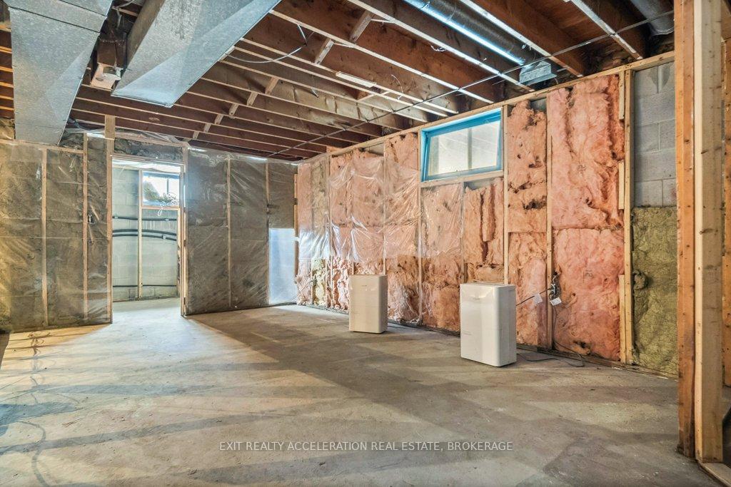 Photo 25 of 4505 Old Highway 2, Belleville, Belleville Ward — HOMEH