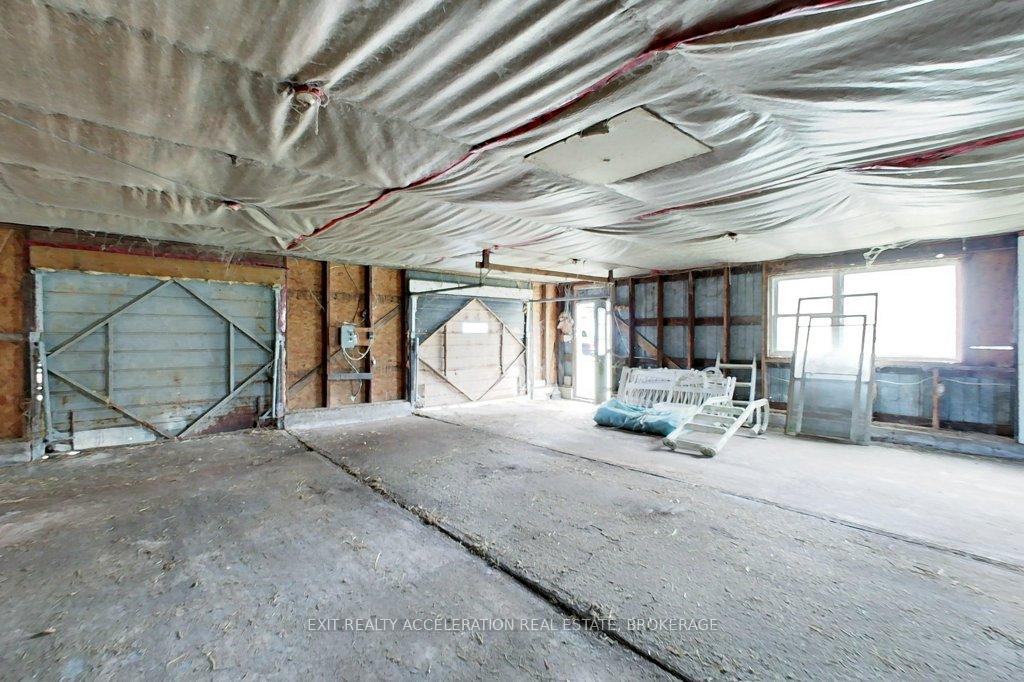 Photo 38 of 4505 Old Highway 2, Belleville, Belleville Ward — HOMEH