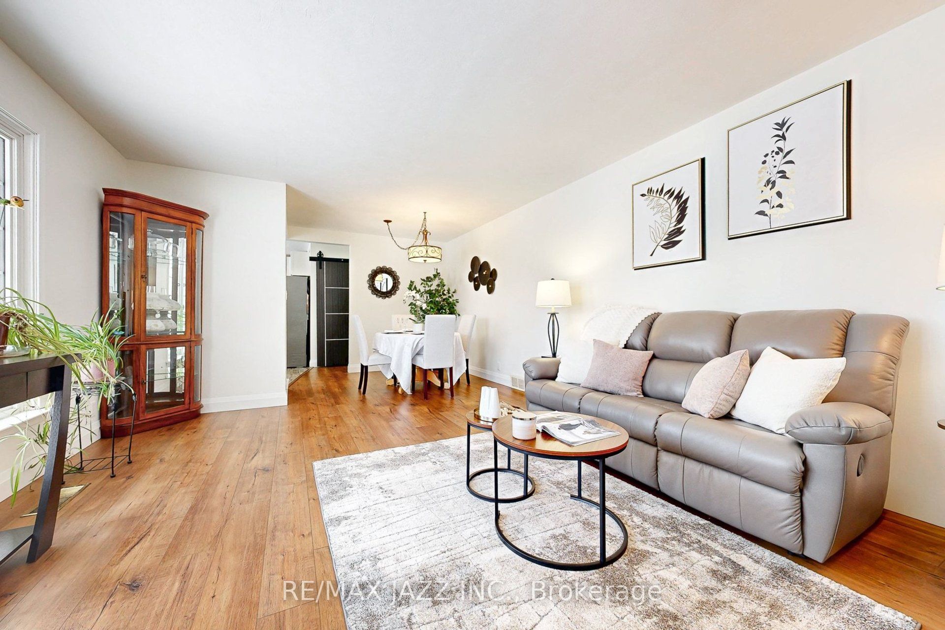 Photo 58 of 579 Bond Street E, Oshawa, Eastdale — HOMEH