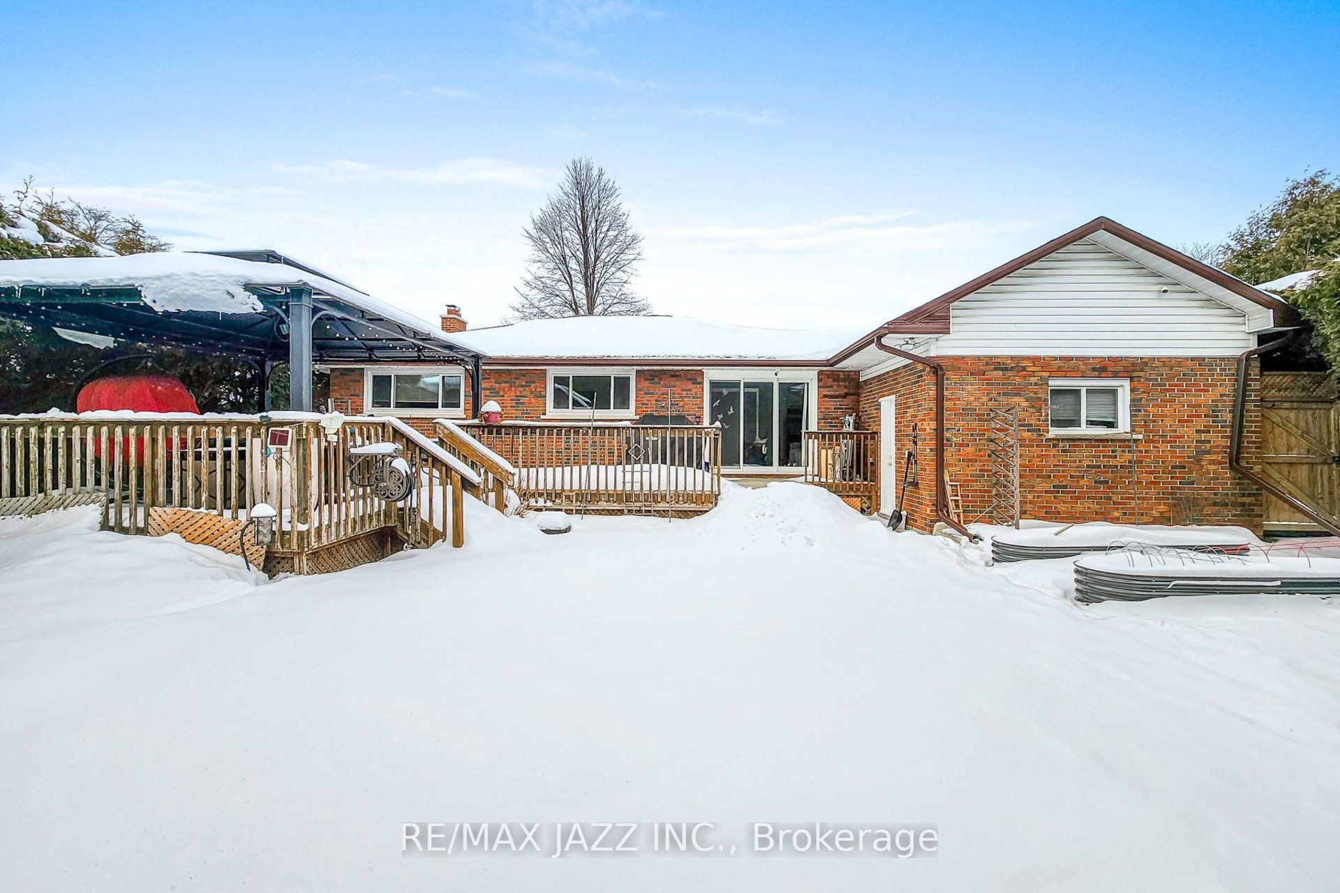 Photo 90 of 579 Bond Street E, Oshawa, Eastdale — HOMEH