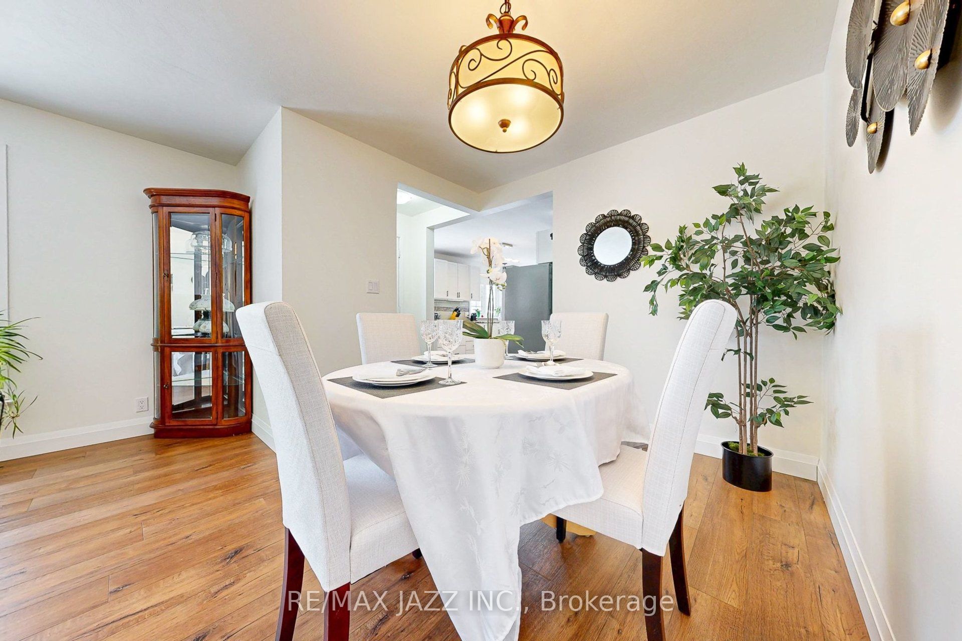 Photo 54 of 579 Bond Street E, Oshawa, Eastdale — HOMEH