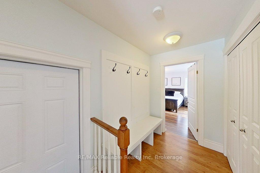 Photo 16 of 22 Eugene Street, Bluewater, Bayfield — HOMEH