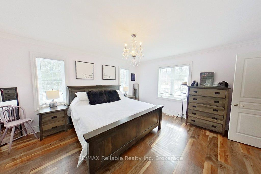 Photo 20 of 22 Eugene Street, Bluewater, Bayfield — HOMEH