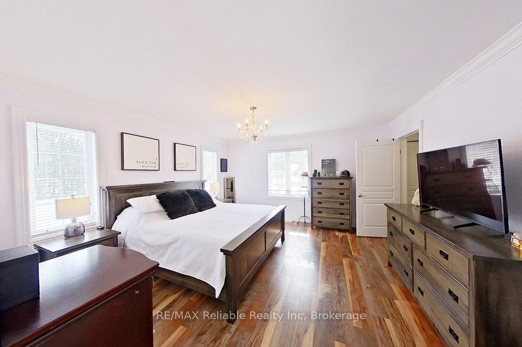 Photo 22 of 22 Eugene Street, Bluewater, Bayfield — HOMEH