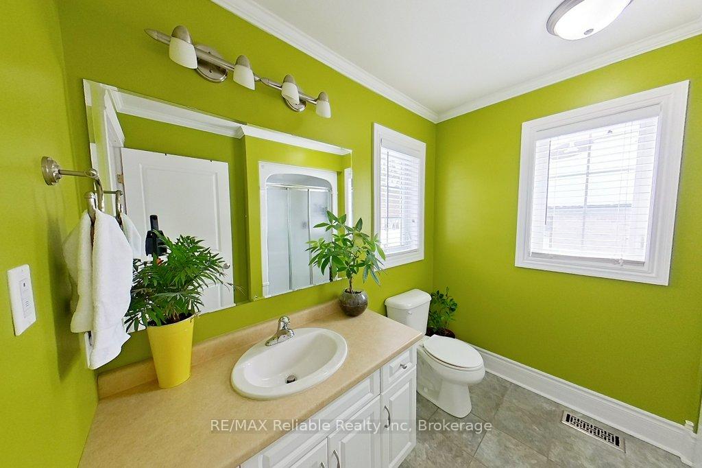 Photo 28 of 22 Eugene Street, Bluewater, Bayfield — HOMEH