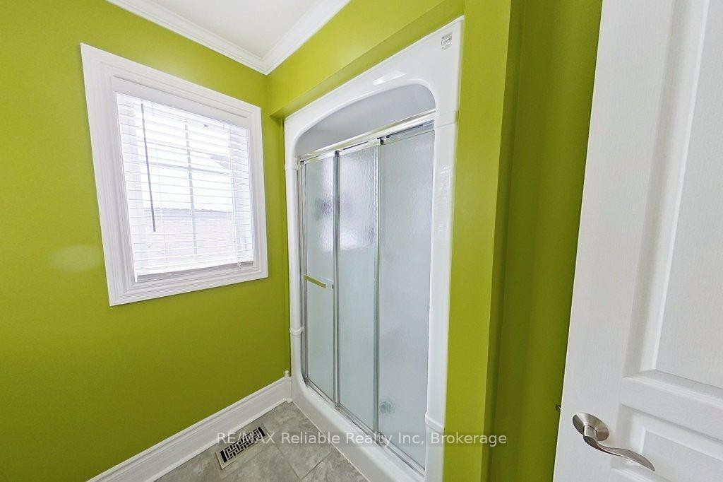 Photo 27 of 22 Eugene Street, Bluewater, Bayfield — HOMEH