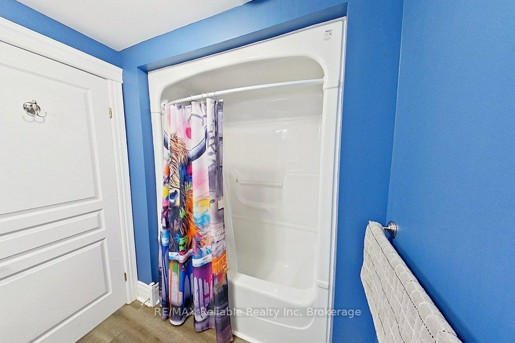 Photo 35 of 22 Eugene Street, Bluewater, Bayfield — HOMEH
