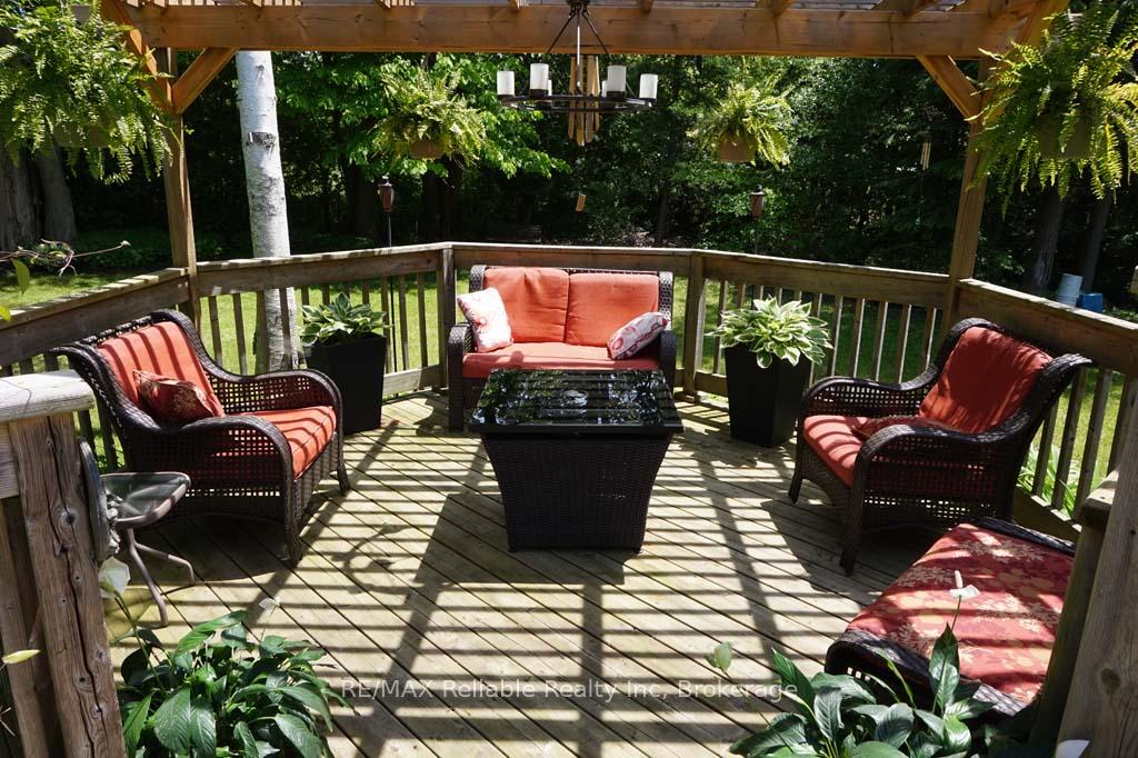 Photo 37 of 22 Eugene Street, Bluewater, Bayfield — HOMEH