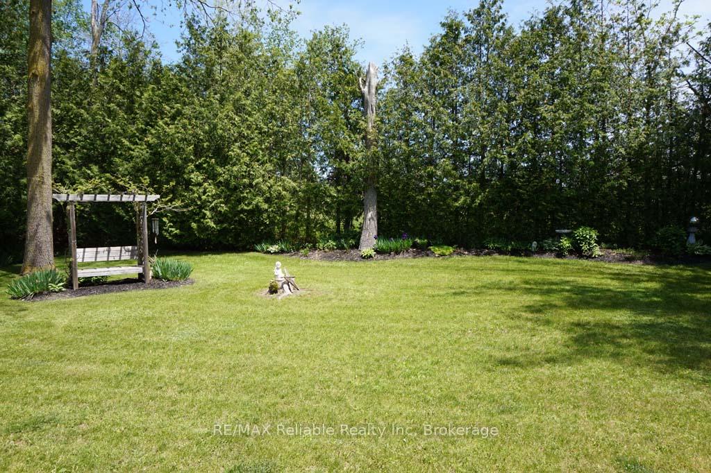 Photo 38 of 22 Eugene Street, Bluewater, Bayfield — HOMEH