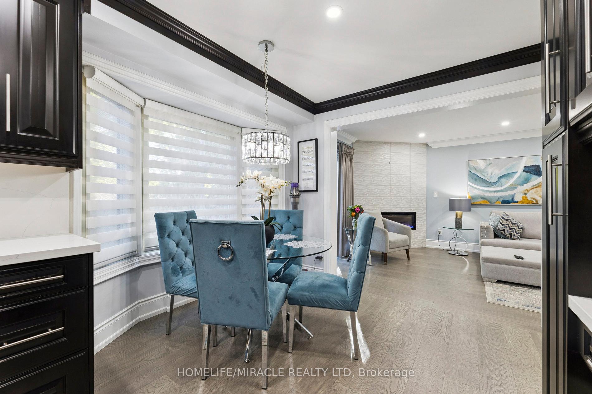 Photo 17 of 33 Ritchie Avenue, Ajax, Central — HOMEH